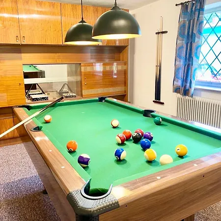 Forestside Raceway Hideaway Casa vacanze
