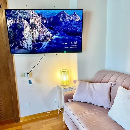 Forestside Raceway Hideaway *