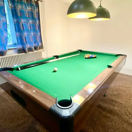 Forestside Raceway Hideaway *