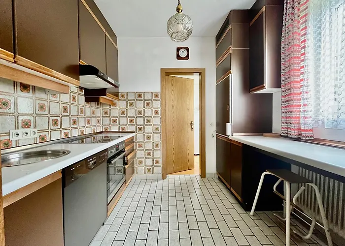 Forestside Raceway Hideaway