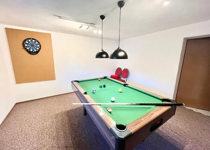 度假居 Forestside Raceway Hideaway *