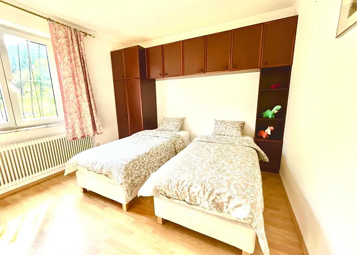 Forestside Raceway Hideaway Vakantiehuis